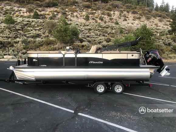 New 24 Manitou Tritoon Boat
