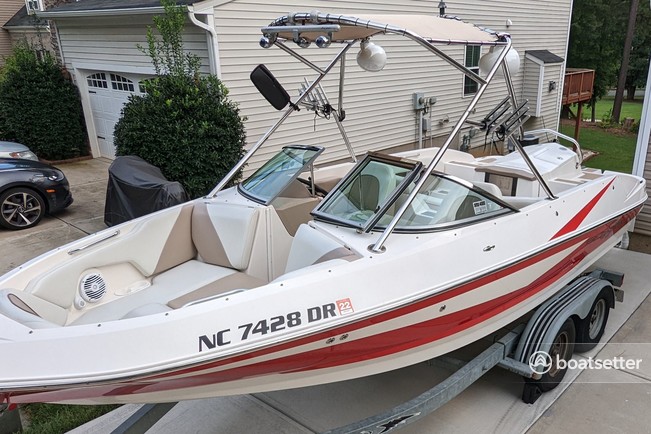 Rent a Regal ski and wakeboard in Belmont, NC near me
