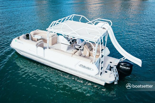 Rent a Aloha By Waco Mfg. pontoon in Kimberling City, MO near me