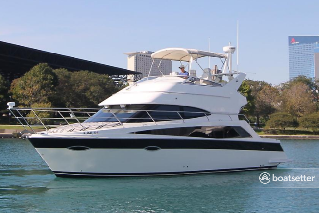 Rent a Carver Yachts motor yacht in Chicago, IL near me