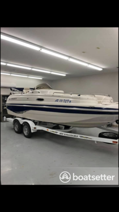 Rent a Starcraft Marine deck boat in Little Rock, AR near me